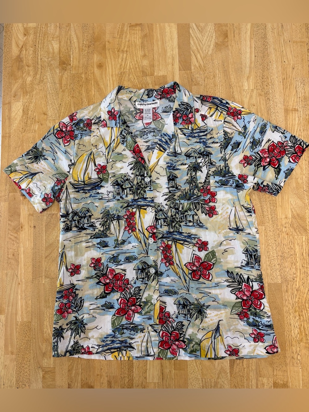 Vintage Cathy Daniels Hawaiian Shirt Tropical Beach & Sailboat Print Size M